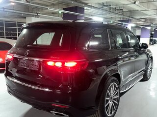 2026 Mercedes-Benz GLS 450 II (X167) Рестайлинг, чёрный, 16799000 рублей, вид 4