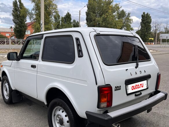 2022 Lada (ВАЗ) Niva Legend I, белый, 650000 рублей - вид 9