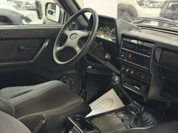 2017 Lada (ВАЗ) 2121 (4x4) I Рестайлинг, чёрный, 799000 рублей - вид 9