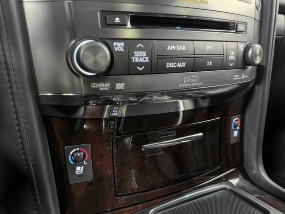 2011 Lexus LX 570 III, чёрный, 3400000 рублей - вид 25
