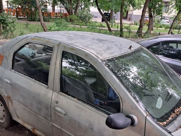 2007 Renault Logan I, серый, 110000 рублей - вид 18