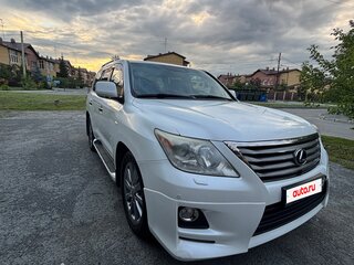 2011 Lexus LX 570 III, белый, 4500000 рублей, вид 2