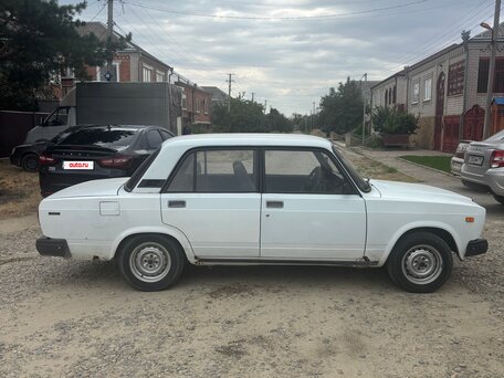 2003 Lada (ВАЗ) 2107, белый, 100000 рублей, вид 3