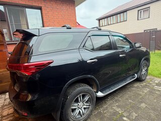 2017 Toyota Fortuner II, чёрный, 3490000 рублей, вид 3
