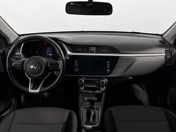 2020 Kia Rio IV Рестайлинг, белый, 1480000 рублей - вид 13