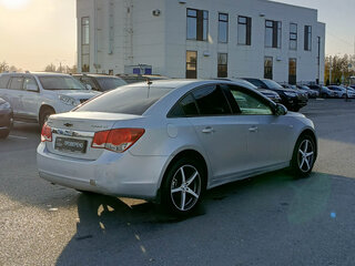 2011 Chevrolet Cruze I, серебристый, 565000 рублей, вид 5
