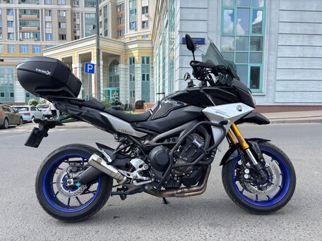 2019 Yamaha MT-09 Tracer (FJ-09), чёрный, 920000 рублей, вид 5