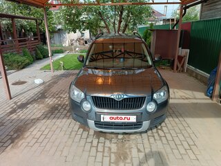 2013 Skoda Yeti I, серый, 900000 рублей, вид 1