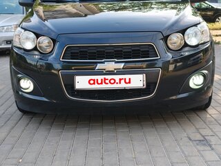 2013 Chevrolet Aveo II, чёрный, 900000 рублей, вид 1