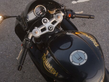 2011 Triumph Daytona 675, чёрный, 499900 рублей, вид 4