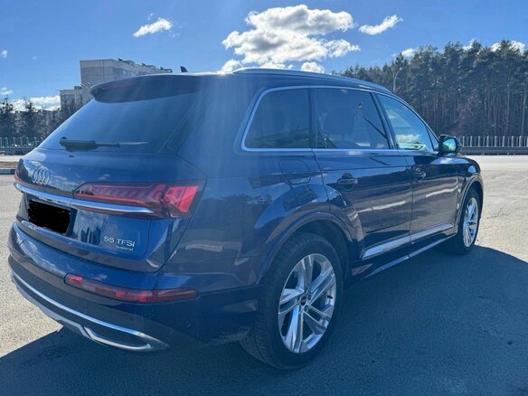 2020 Audi Q7 II (4M), синий, 4590000 рублей - вид 2