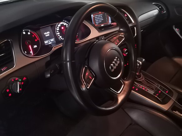 2012 Audi A4 IV (B8) Рестайлинг, белый, 1270000 рублей - вид 6