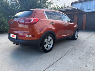 2010 Kia Sportage III, оранжевый, 999000 рублей, вид 3