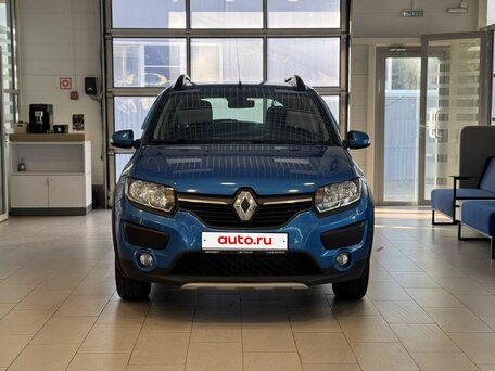 2018 Renault Sandero Stepway II, синий, 1300000 рублей, вид 2