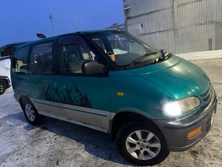 1999 Nissan Serena I (C23), зелёный, 350000 рублей, вид 1