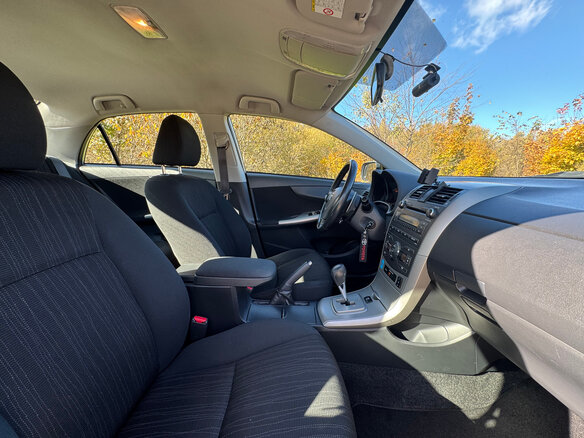 2008 Toyota Corolla AMT X (E140, E150), серебристый - вид 11