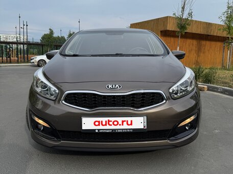 2015 Kia Ceed II Рестайлинг, коричневый, 1400000 рублей, вид 2