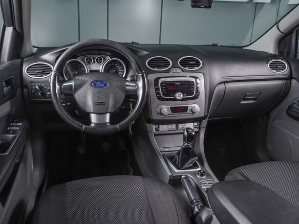 2009 Ford Focus II Рестайлинг, белый, 809000 рублей - вид 5