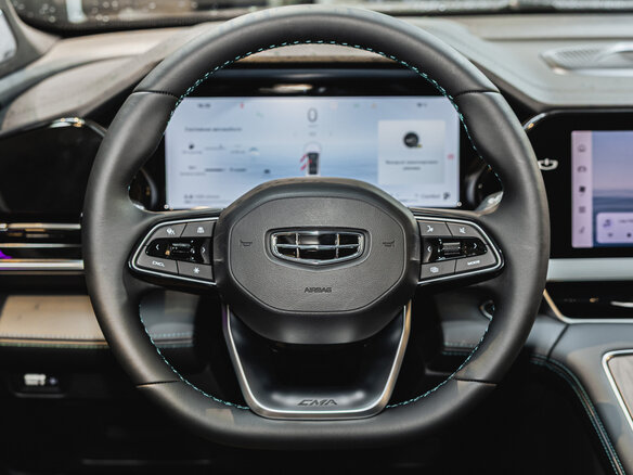 2026 Geely Monjaro I Рестайлинг, чёрный - вид 18