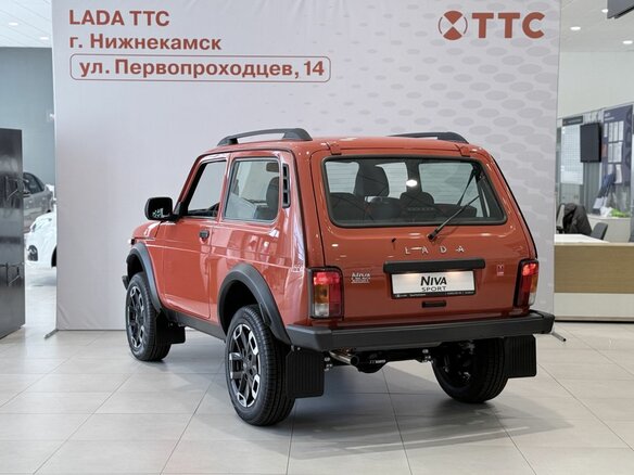 2026 Lada (ВАЗ) Niva Legend Sport I, белый, 1747000 рублей - вид 5
