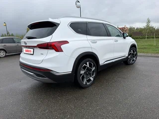 2023 Hyundai Santa Fe IV Рестайлинг, белый, 4370000 рублей, вид 4