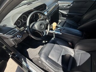2013 Mercedes-Benz E-Класс 350 IV (W212, S212, C207) Рестайлинг, чёрный, 1900000 рублей, вид 4