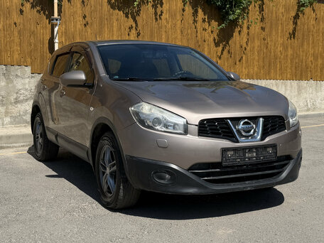 2011 Nissan Qashqai I Рестайлинг, коричневый, 1000000 рублей, вид 1
