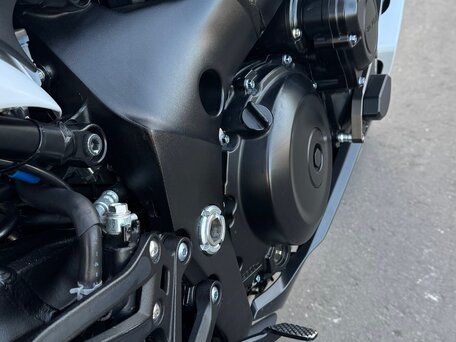 2020 Suzuki GSX-S 1000 F, белый, 1055000 рублей, вид 5