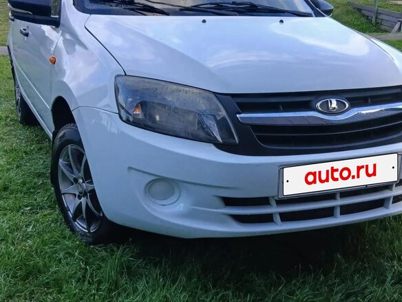 2013 Lada (ВАЗ) Granta I, белый, 280000 рублей - вид 1