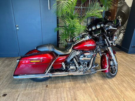 2016 Harley-Davidson Street Glide Special, красный, 1790000 рублей, вид 5