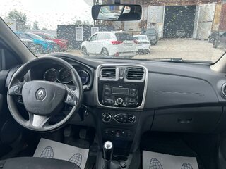 2017 Renault Sandero Stepway II, красный, 720000 рублей, вид 5