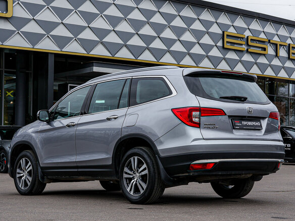 2018 Honda Pilot III, серебристый, 2878000 рублей - вид 6