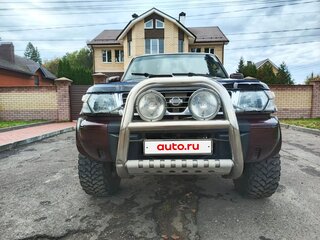 2000 Nissan Patrol V (Y61), пурпурный, 1700000 рублей, вид 2