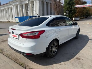 2011 Ford Focus III, белый, 1150000 рублей, вид 4