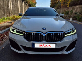 2022 BMW 5 серии 520i VII (G30/G31/G38) Рестайлинг, белый, 4999777 рублей, вид 2