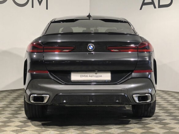 2020 BMW X6 30d III (G06), чёрный, 8980000 рублей - вид 4