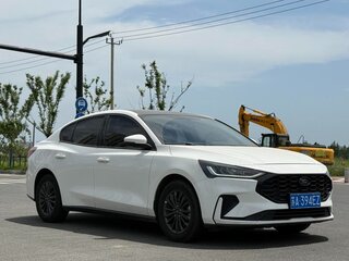 2022 Ford Focus IV Рестайлинг (China Market), белый, 1310000 рублей, вид 3
