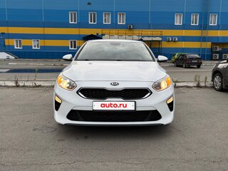 2018 Kia Ceed III, белый, 1690000 рублей, вид 5