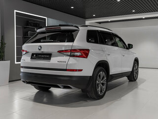 2019 Skoda Kodiaq I, белый, 1960000 рублей, вид 5