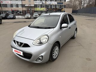 2013 Nissan March IV (K13) Рестайлинг, серебристый, 550000 рублей, вид 4