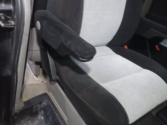 2003 Volkswagen Multivan T4, чёрный, 1650000 рублей - вид 30