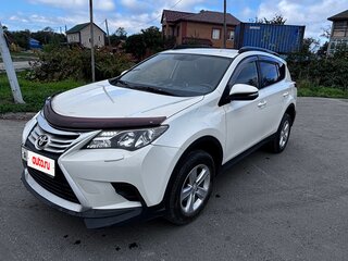 2013 Toyota RAV4 IV (XA40), белый, 1600000 рублей, вид 2