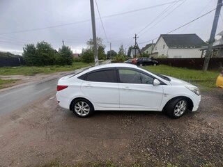 2016 Hyundai Solaris I Рестайлинг, белый, 650000 рублей, вид 2