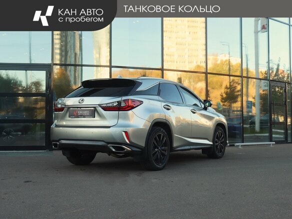 2018 Lexus RX 350 IV, бежевый, 3650000 рублей - вид 2