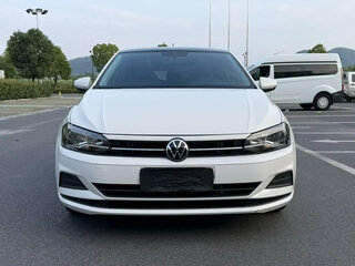 2022 Volkswagen Polo Plus (China Market), белый, 1150000 рублей, вид 2