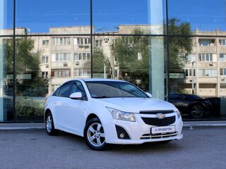 2013 Chevrolet Cruze I Рестайлинг, белый, 525000 рублей, вид 3