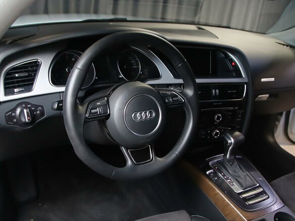 2015 Audi A5 I (8T) Рестайлинг, белый - вид 7