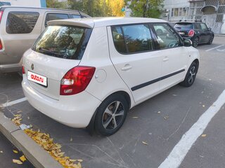 2009 Skoda Fabia II, белый, 550000 рублей, вид 5