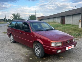 1992 Volkswagen Passat B3, красный, 185000 рублей, вид 2