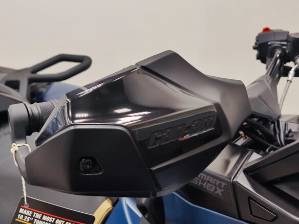 2026 BRP Can-Am Outlander MAX 1000R LTD, синий, 2750000 рублей - вид 13